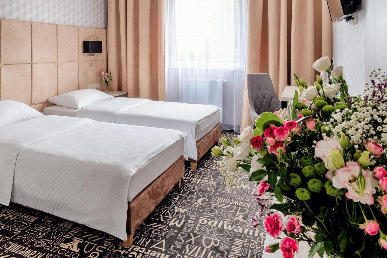 רשין Citi Hotel'S Warszawa-Falenty מראה חיצוני תמונה