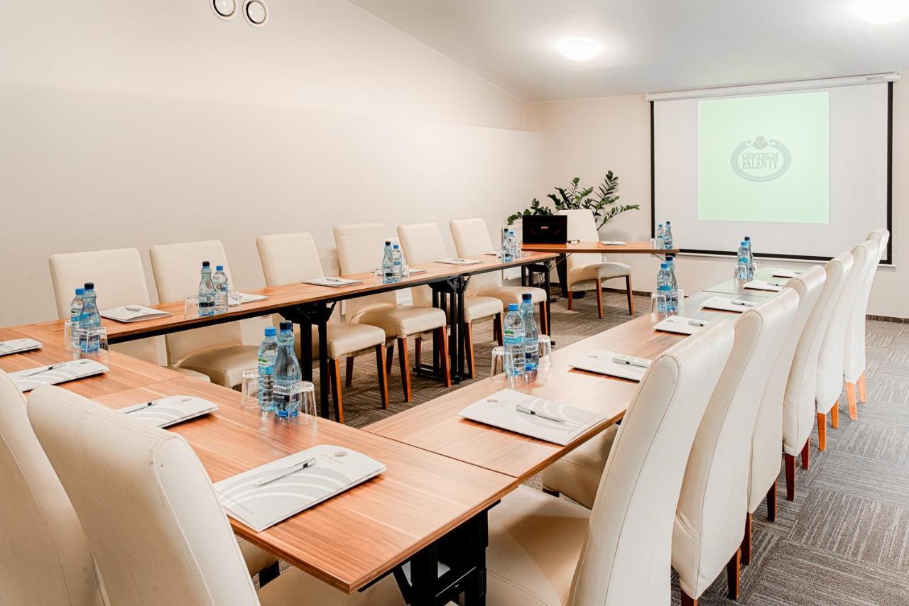 רשין Citi Hotel'S Warszawa-Falenty מראה חיצוני תמונה