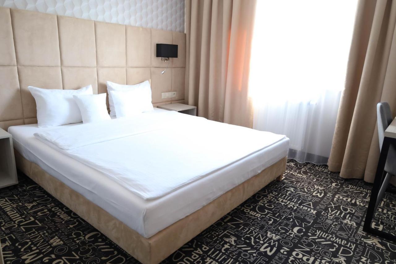 רשין Citi Hotel'S Warszawa-Falenty מראה חיצוני תמונה